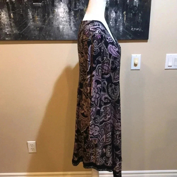 I.N.C. Black & Purple Paisley Print Stretch Shark Tail Hem V-Neck Dress Size L - Picture 3 of 8